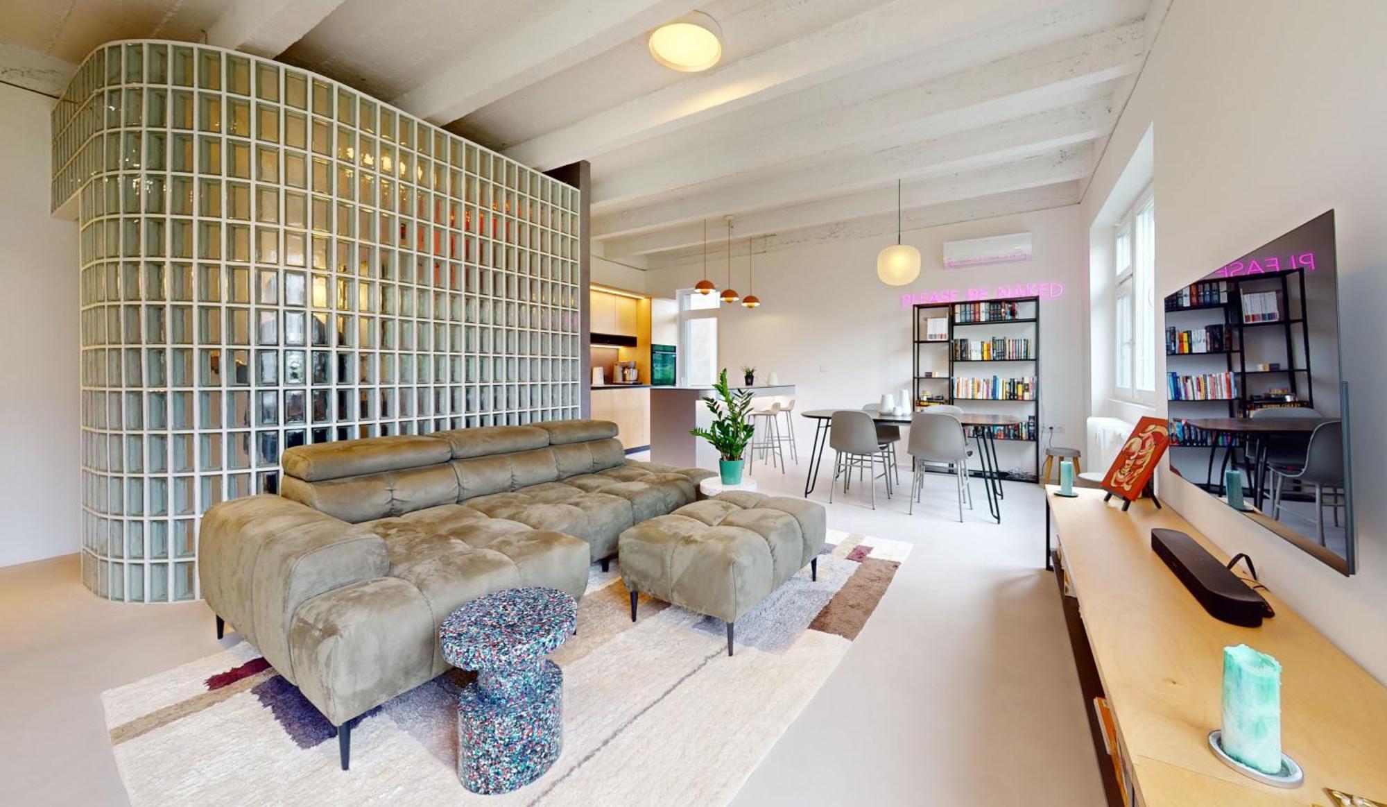Apartmán Urban Haven In Center With Free Parking